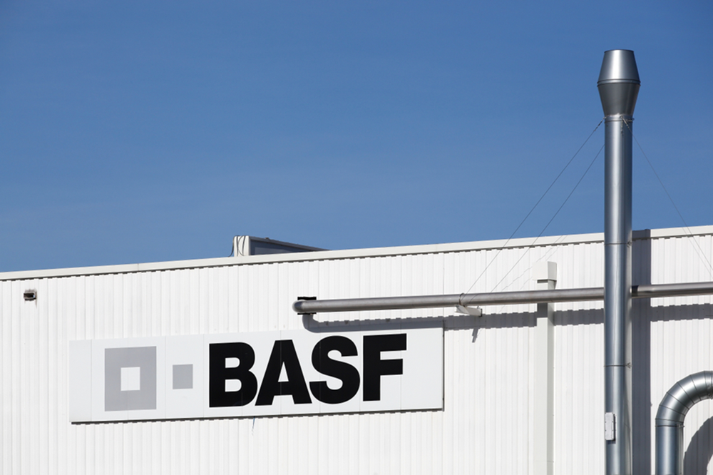 basf-eröffnet-großwerk-in-china-und-setzt-neuen-maßstab