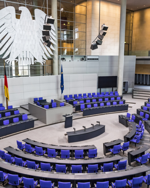 bundestag-verabschiedet-milliardenschweren-haushalt-2026