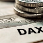 dax-verteidigt-rekordniveau-trotz-politischer-störfeuer