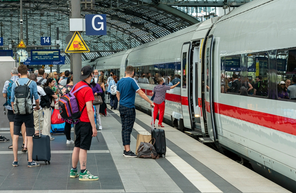 Bahn versinkt tiefer in der Krise