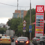 russlands-tankstellen-geraten-unter-druck