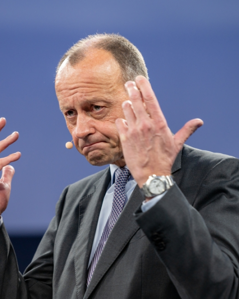 Internationale Medien sehen Merz unter Druck