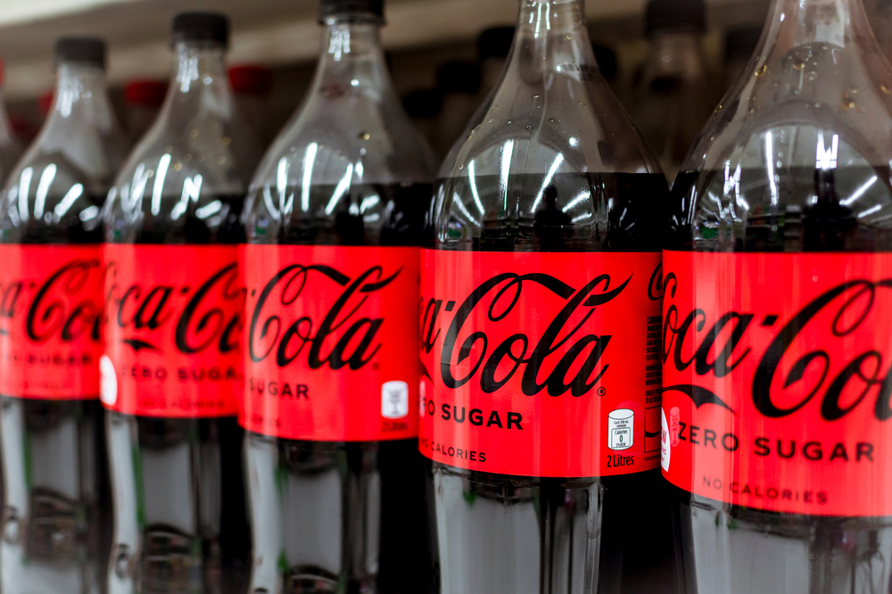 Coca-Cola hebt Gewinnprognose nach starkem Quartal an