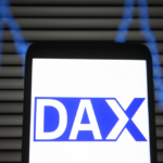 Dax steigt nach EZB-Entscheid über 26.000 Punkte